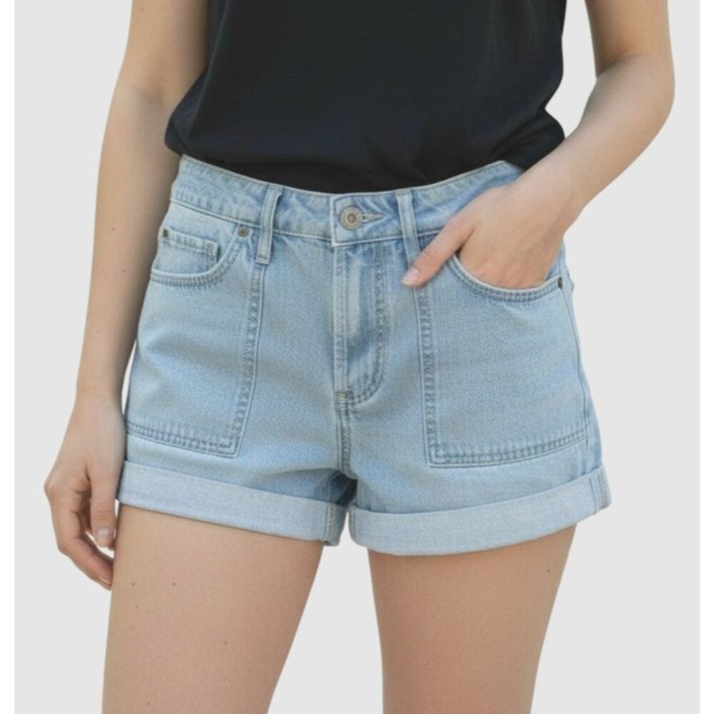 We The Free People Beginners Luck Slouch Jean Shorts Size 24 Roll Hem Button Fly